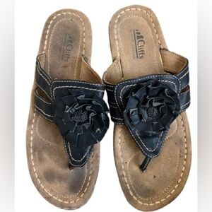 Cliffs by White Mountain Women’s Floral Sandal Flip Flops in Black. Size 10
